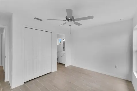 2221 NW 43rd Avenue Cape Coral FL 33993