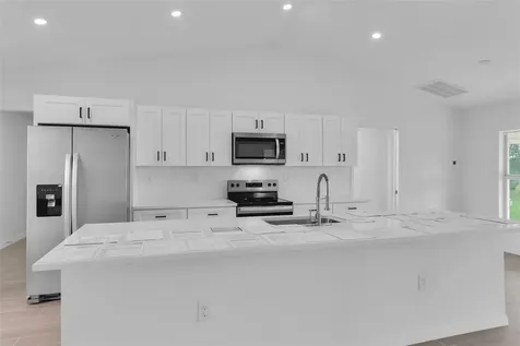 2221 NW 43rd Avenue Cape Coral FL 33993