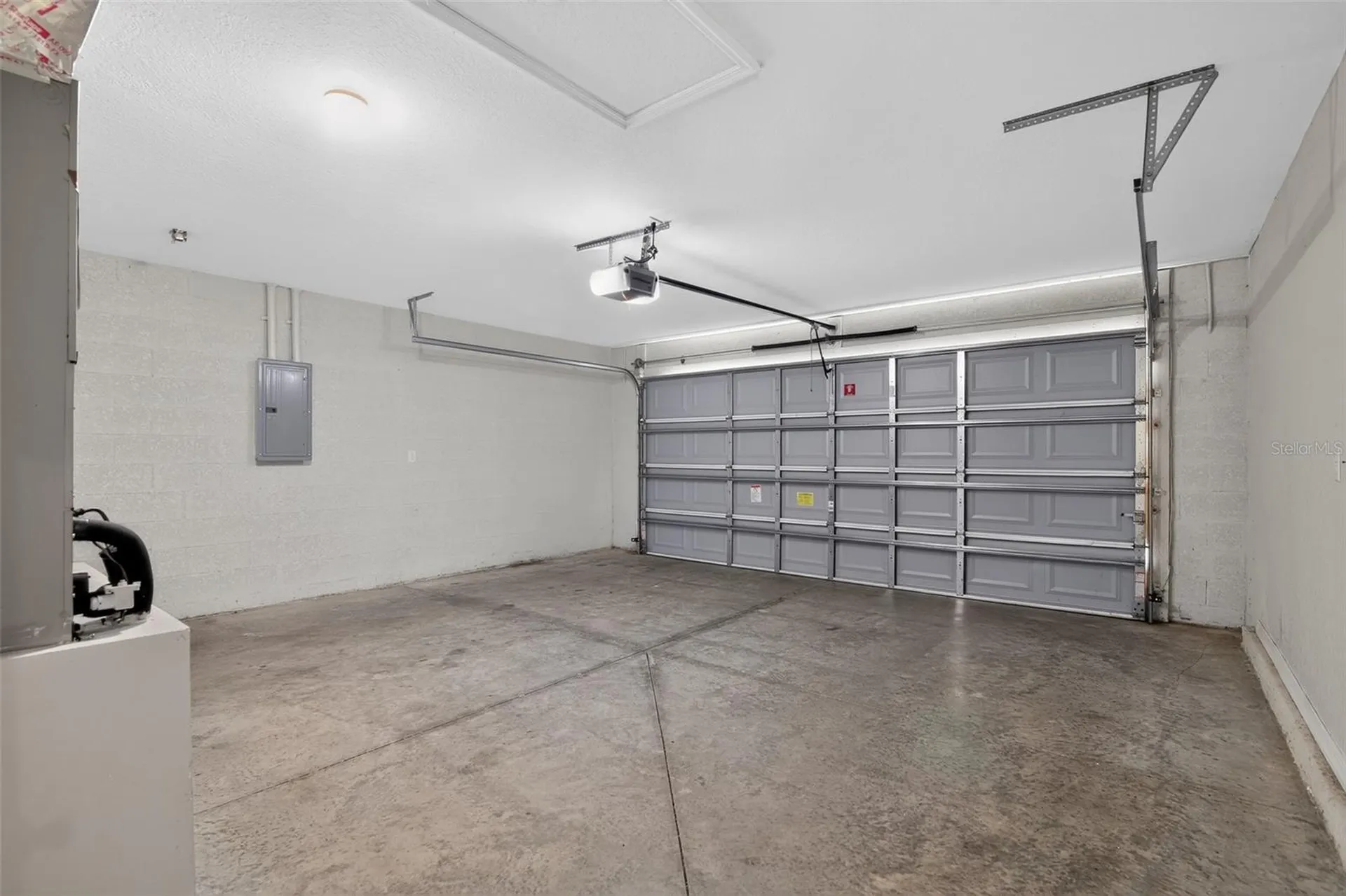 16 Spring Loop Court Ocala FL 34472