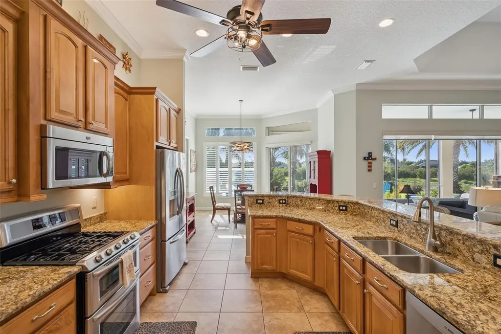 8872 Bridgeport Bay Circle Mount Dora FL 32757