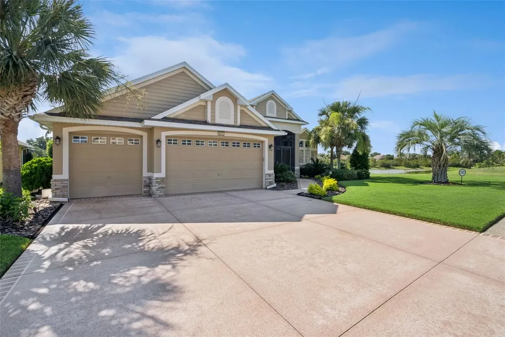 8872 Bridgeport Bay Circle Mount Dora FL 32757