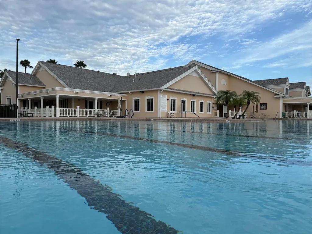 8872 Bridgeport Bay Circle Mount Dora FL 32757