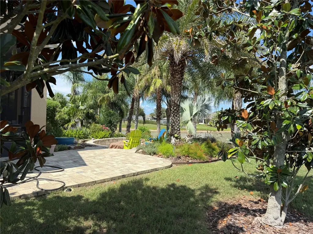8872 Bridgeport Bay Circle Mount Dora FL 32757