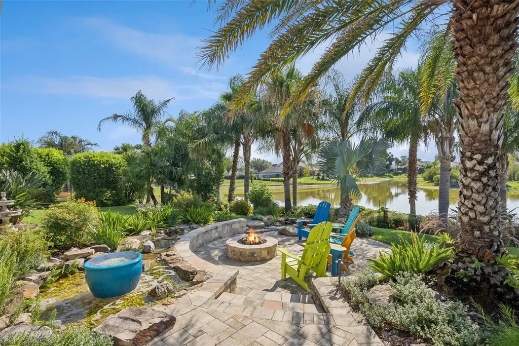 8872 Bridgeport Bay Circle Mount Dora FL 32757