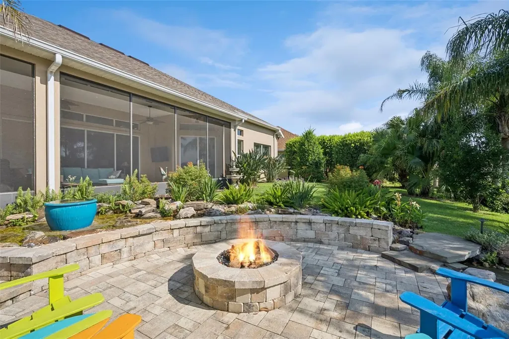 8872 Bridgeport Bay Circle Mount Dora FL 32757