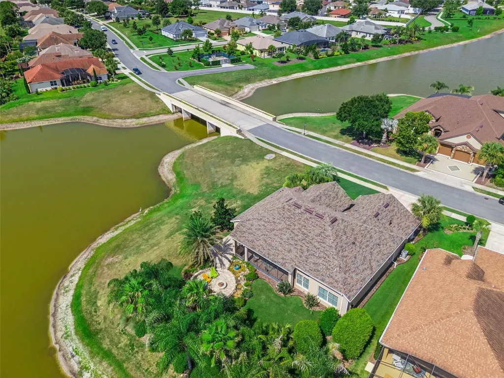 8872 Bridgeport Bay Circle Mount Dora FL 32757