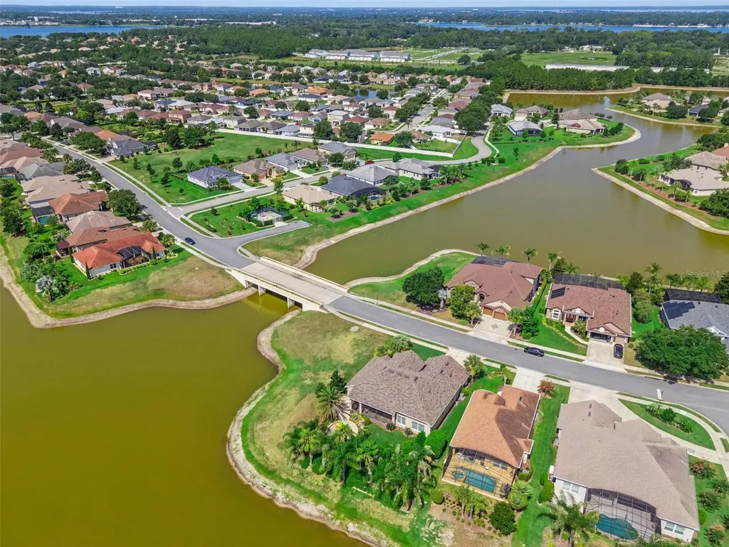 8872 Bridgeport Bay Circle Mount Dora FL 32757