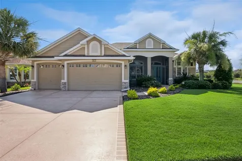 8872 Bridgeport Bay Circle Mount Dora FL 32757