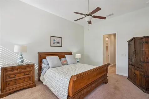 8872 Bridgeport Bay Circle Mount Dora FL 32757