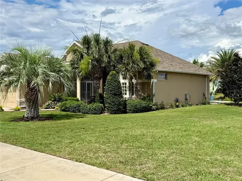 8872 Bridgeport Bay Circle Mount Dora FL 32757