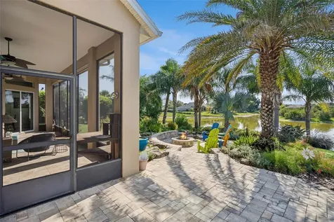 8872 Bridgeport Bay Circle Mount Dora FL 32757