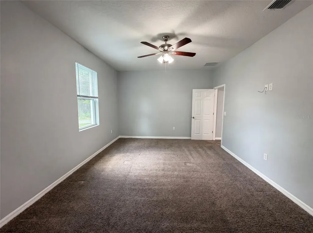1013 W 11th Street Sanford FL 32771
