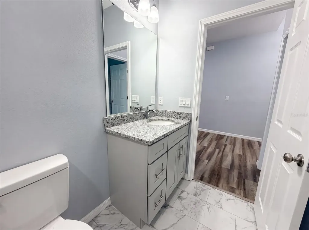 1013 W 11th Street Sanford FL 32771