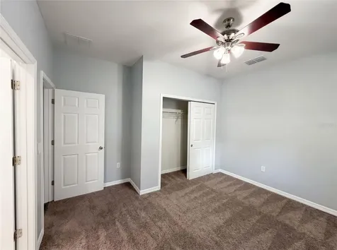 1013 W 11th Street Sanford FL 32771