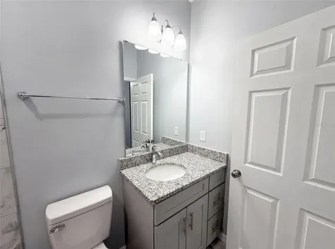 1013 W 11th Street Sanford FL 32771