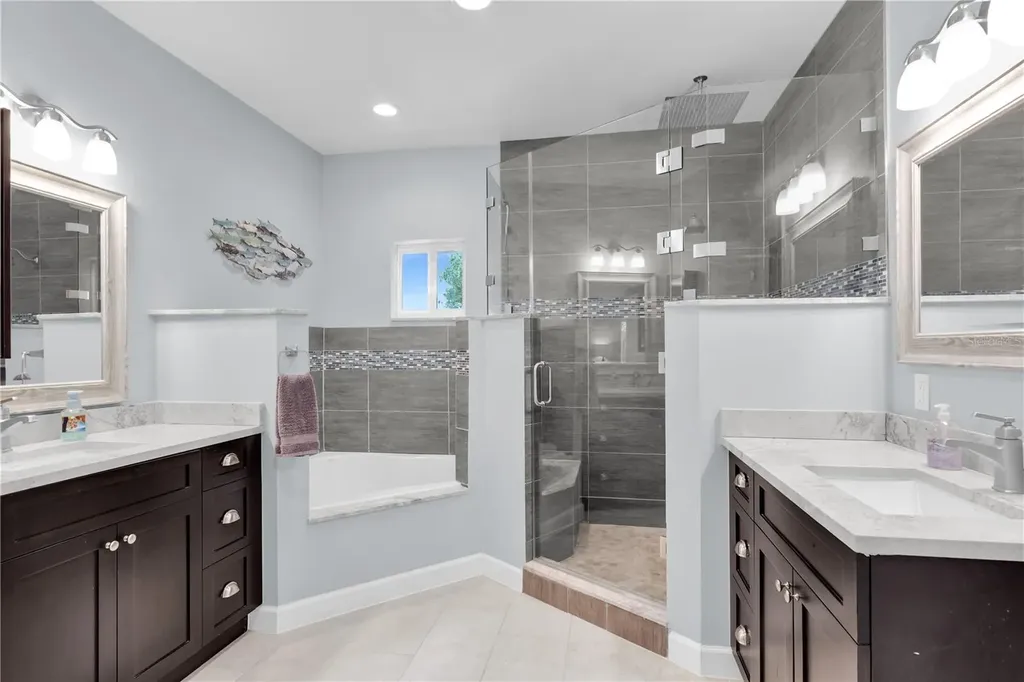 417 3rd Street Key Largo FL 33037