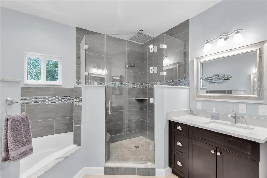 417 3rd Street Key Largo FL 33037