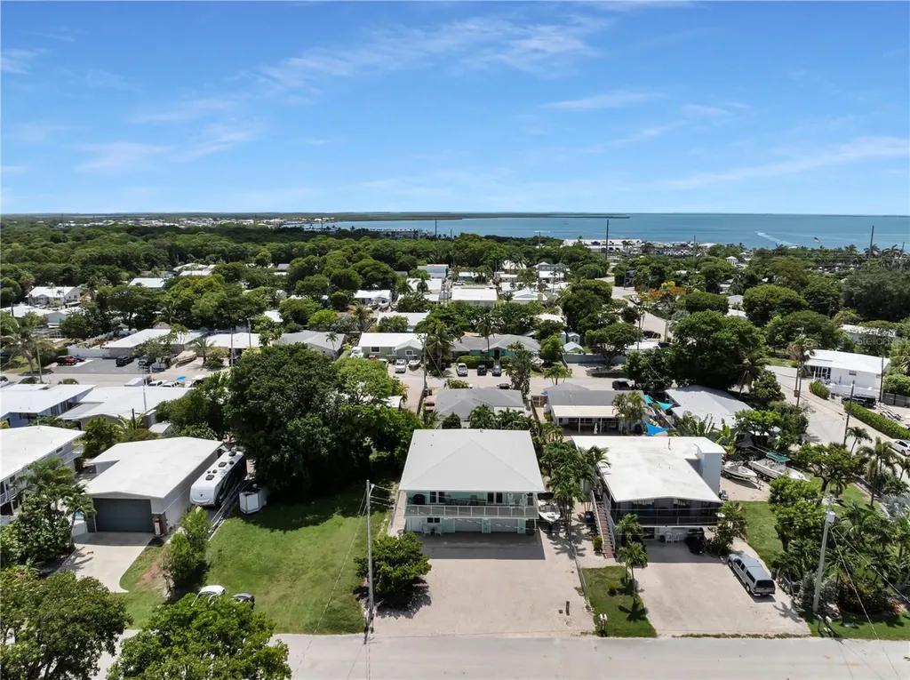417 3rd Street Key Largo FL 33037