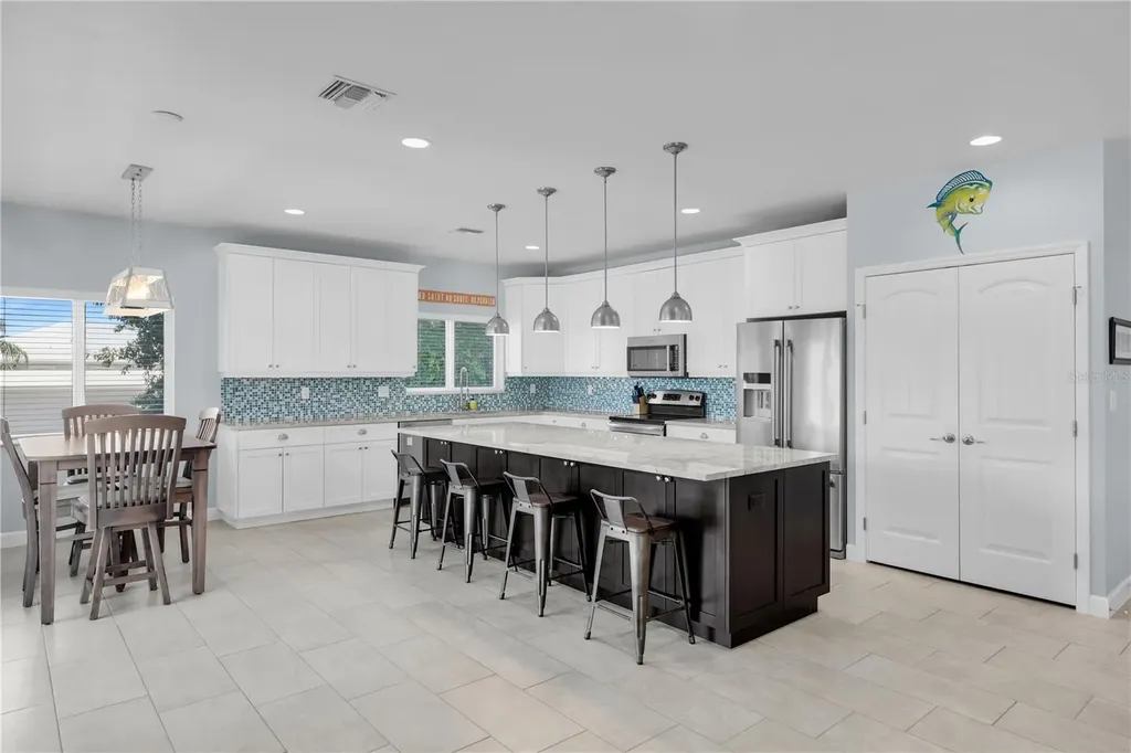 417 3rd Street Key Largo FL 33037