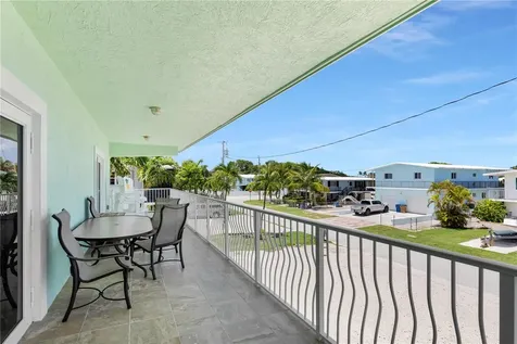 417 3rd Street Key Largo FL 33037