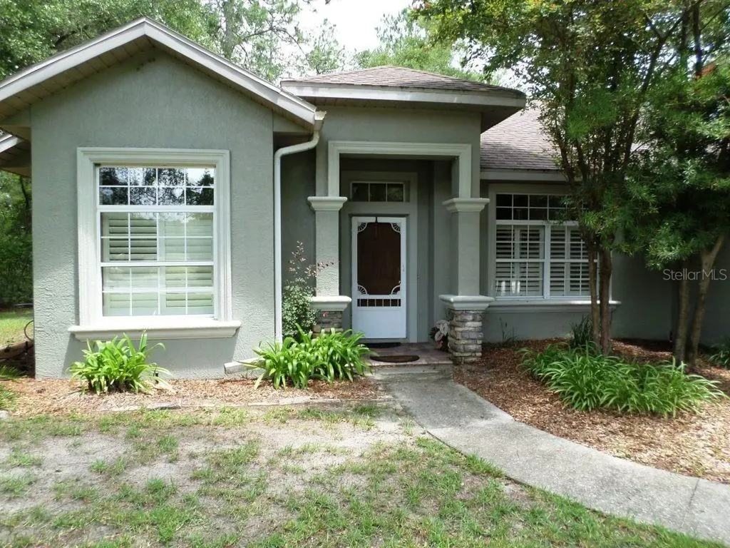 9419 N Country Club Way Dunnellon FL 34434