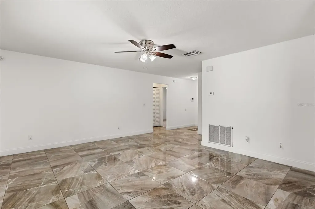 327 N Cervidae Drive Apopka FL 32703