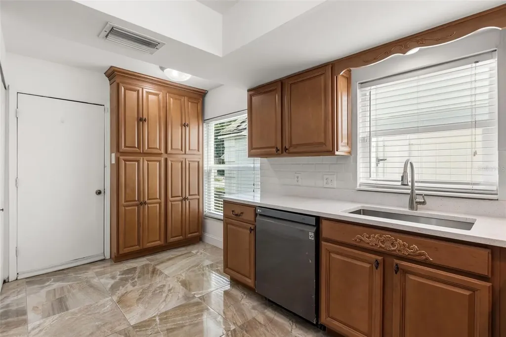 327 N Cervidae Drive Apopka FL 32703