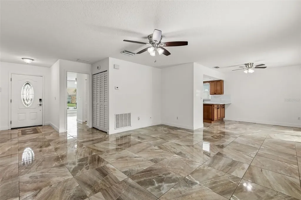 327 N Cervidae Drive Apopka FL 32703