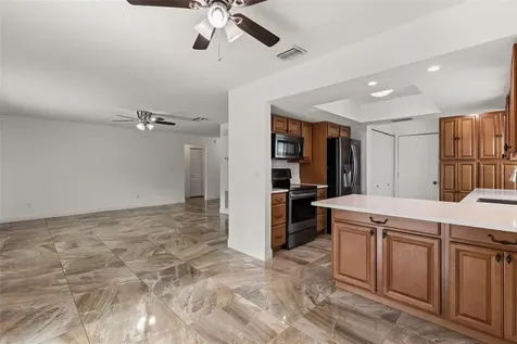 327 N Cervidae Drive Apopka FL 32703