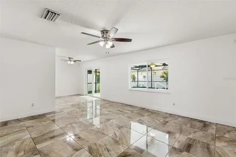 327 N Cervidae Drive Apopka FL 32703