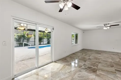 327 N Cervidae Drive Apopka FL 32703