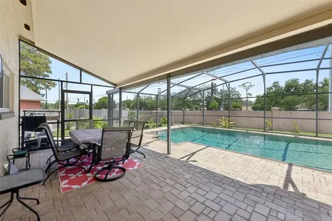 1437 Ponce De Leon Boulevard Winter Springs FL 32708
