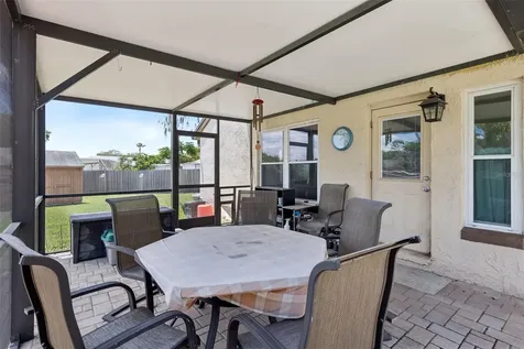 1437 Ponce De Leon Boulevard Winter Springs FL 32708