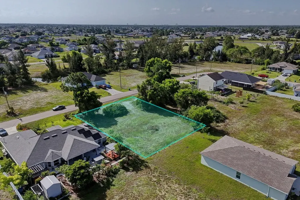 3912 NE 9th Avenue Cape Coral FL 33909