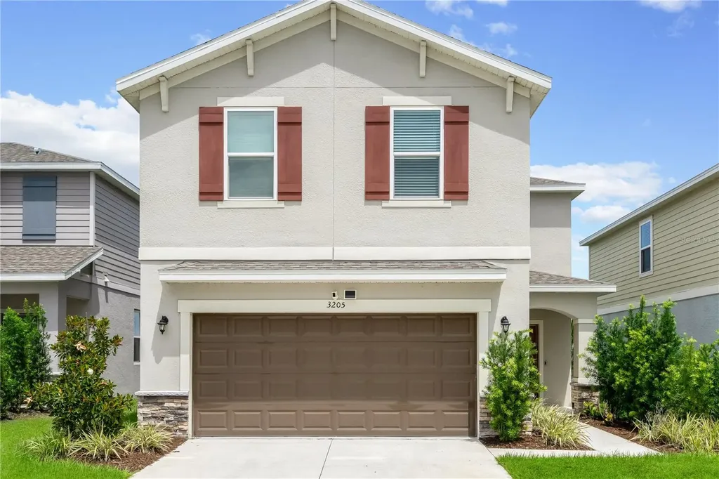 3205 Amaranth Street Tavares FL 32778