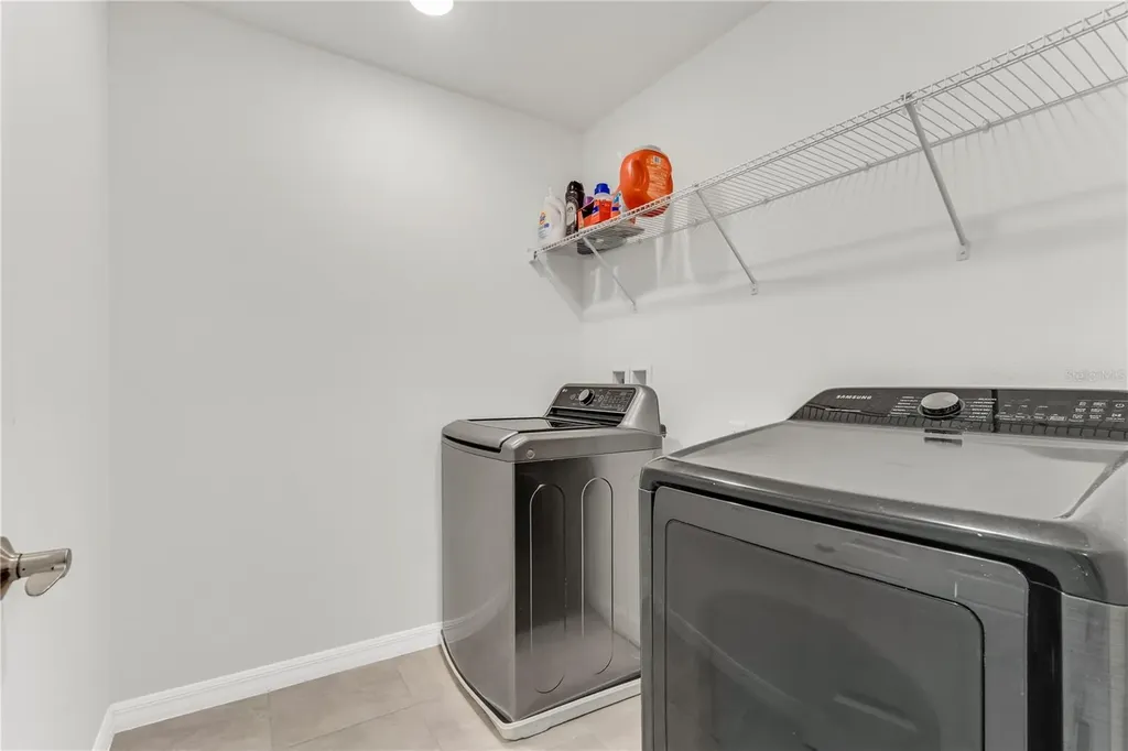 3205 Amaranth Street Tavares FL 32778