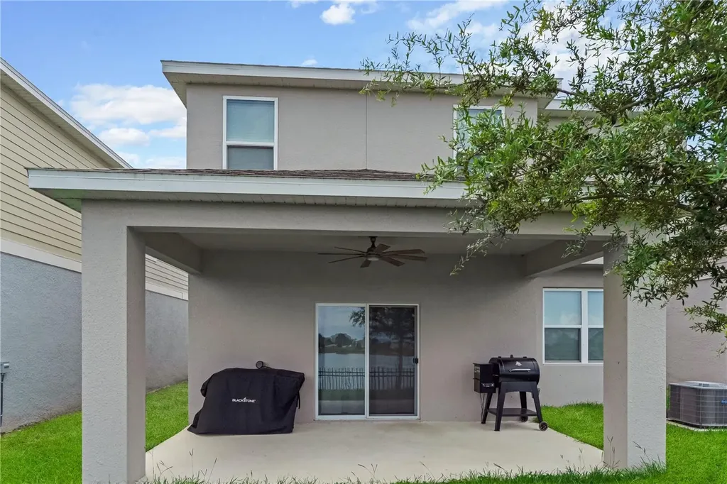 3205 Amaranth Street Tavares FL 32778