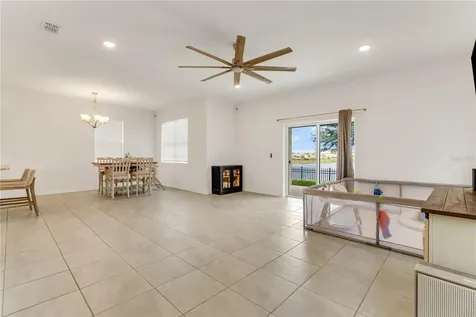 3205 Amaranth Street Tavares FL 32778