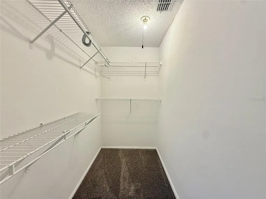 1228 Pine Sap Court Orlando FL 32825