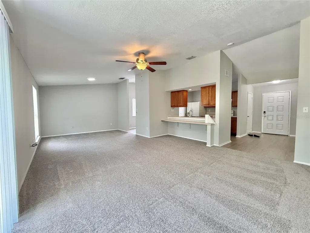 1228 Pine Sap Court Orlando FL 32825