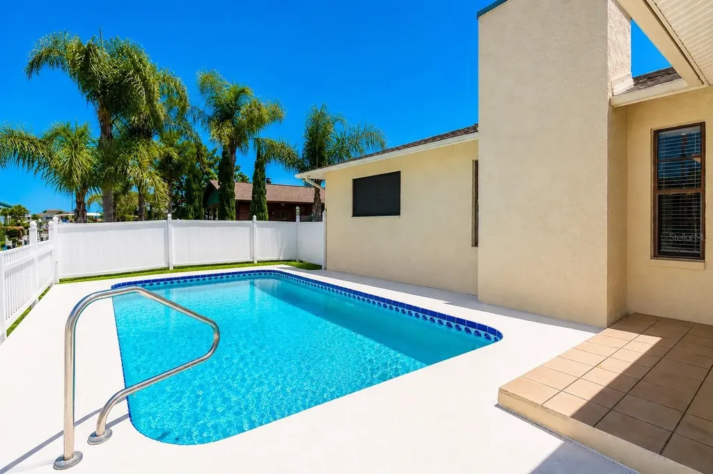 13525 Claudia Drive Hudson FL 34667