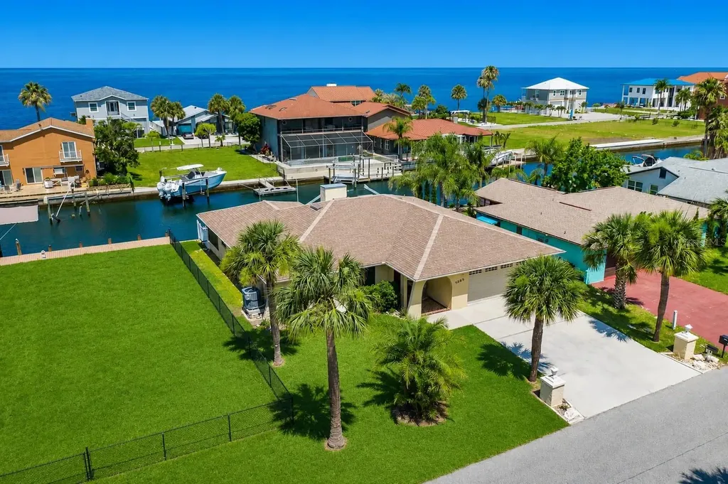 13525 Claudia Drive Hudson FL 34667