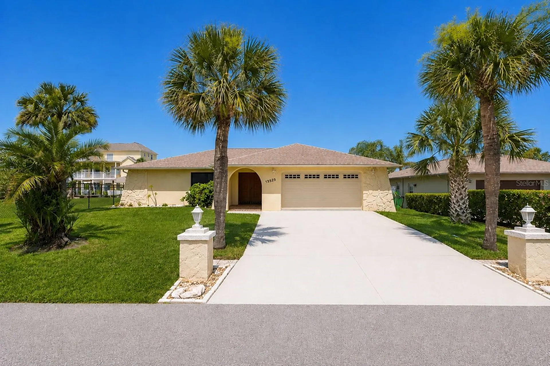 13525 Claudia Drive Hudson FL 34667