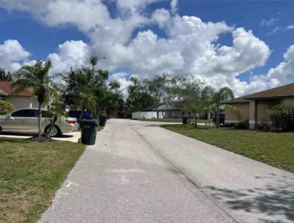 622 Crystals Boulevard Winter Haven FL 33884