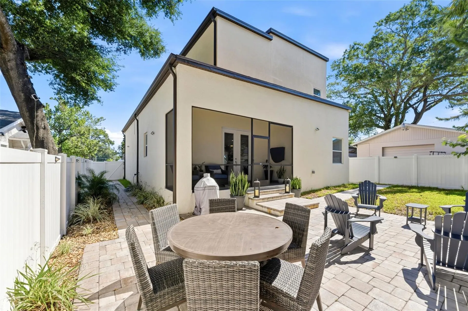 112 W Sligh Avenue Tampa FL 33604