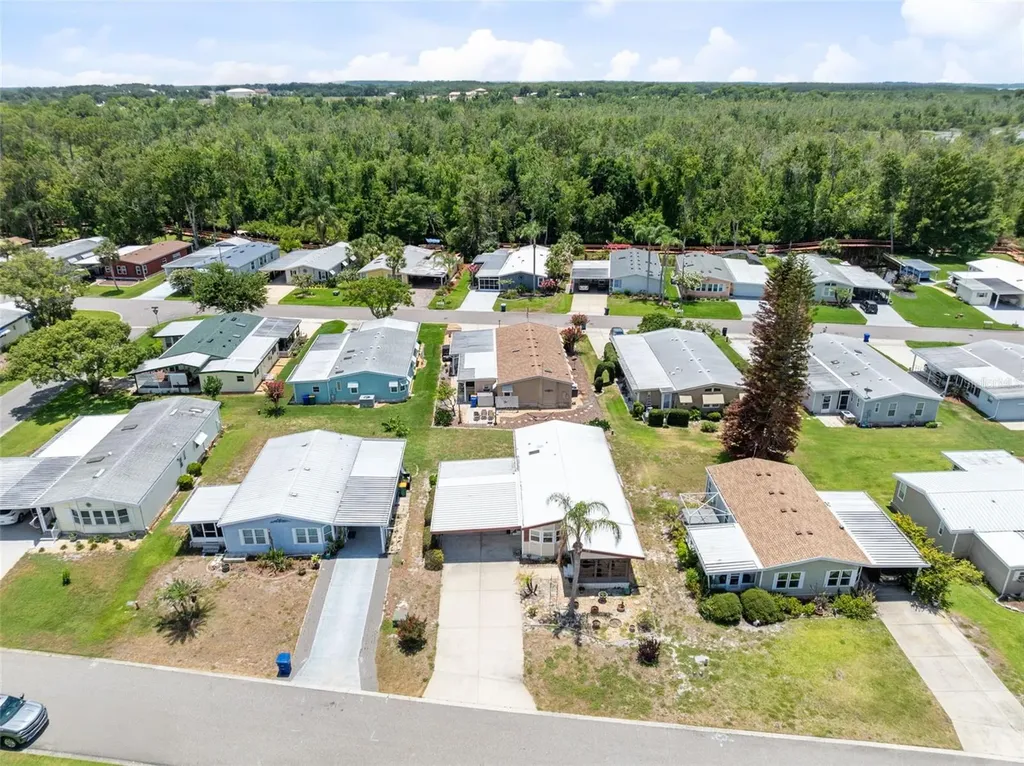 3217 Rainbow Road Tavares FL 32778