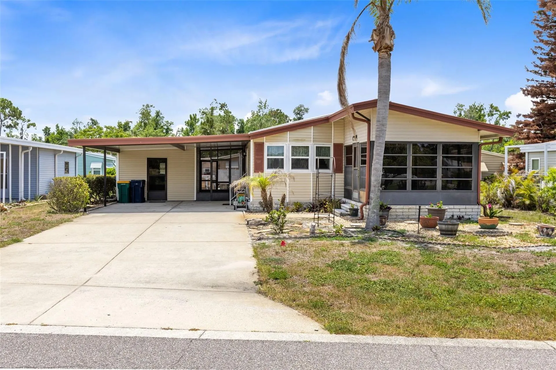 3217 Rainbow Road Tavares FL 32778