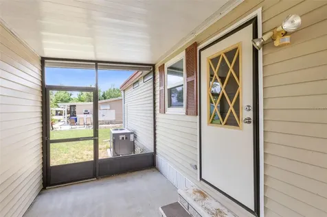 3217 Rainbow Road Tavares FL 32778