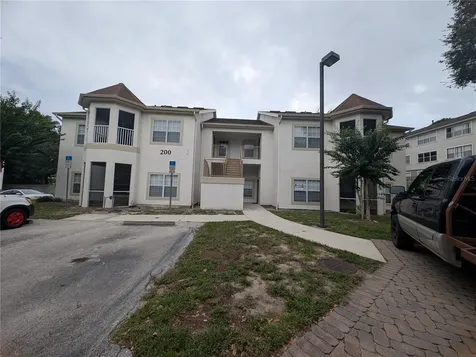 970 N Spring Gardens Avenue Deland FL 32724