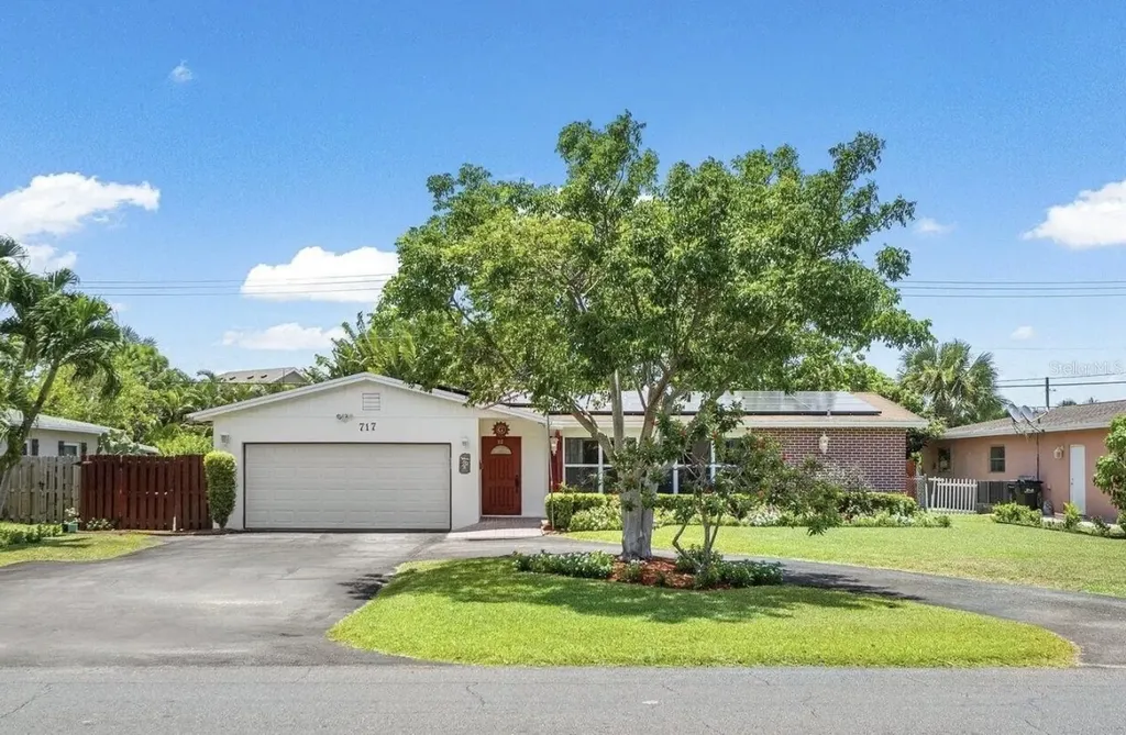 717 Lindell Boulevard Delray Beach FL 33444